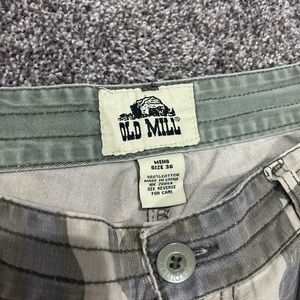 vintage baggy camo shorts